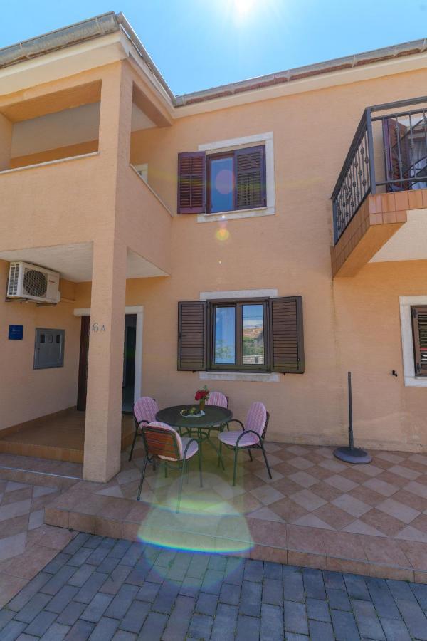 Apartments Marina Veskovic Nerezine Exteriér fotografie